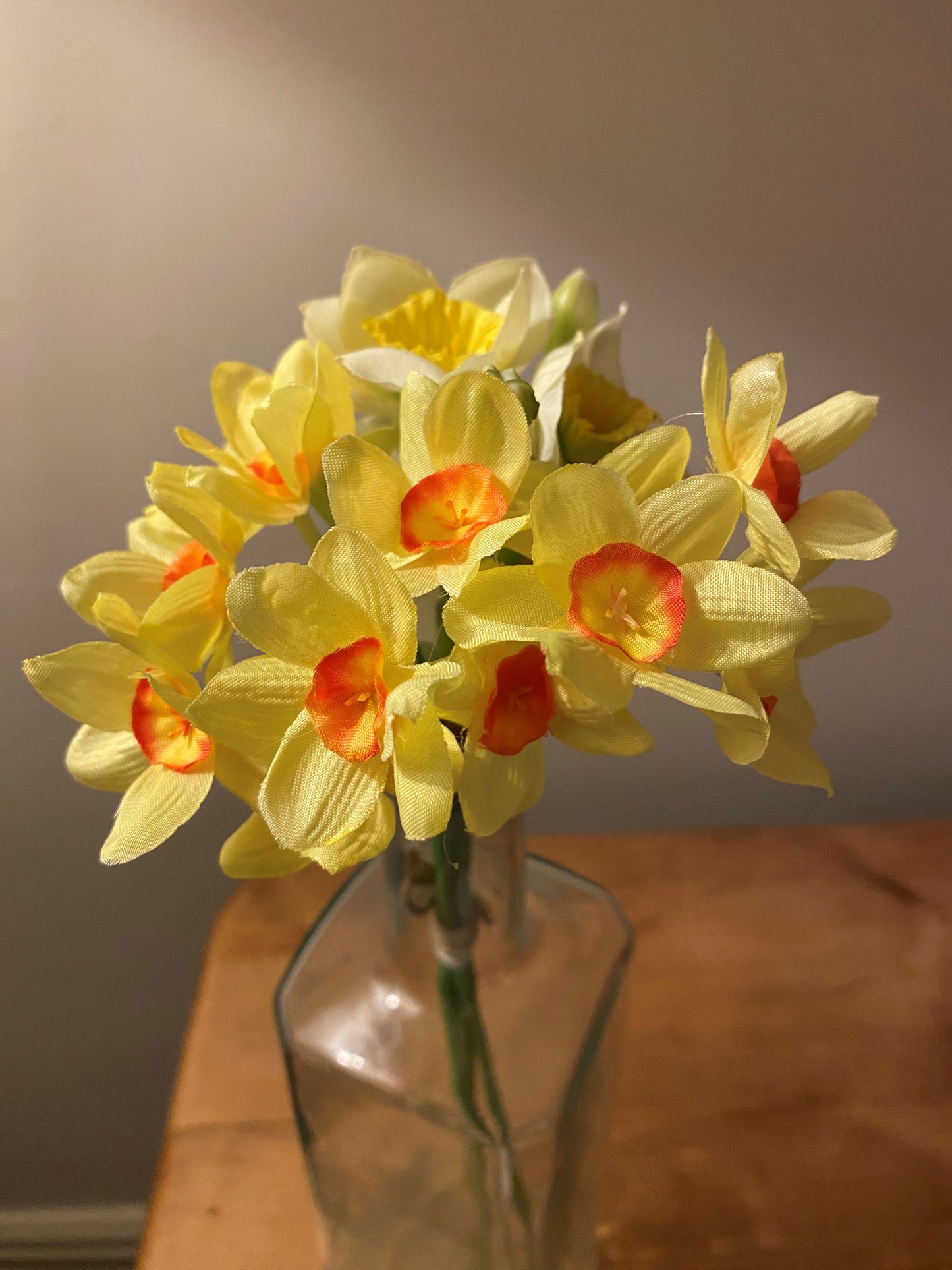 Narcissi with Orange Centres - Posy