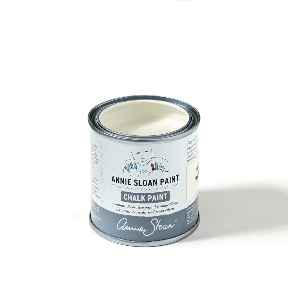 Old White Annie Sloan Chalk Paint