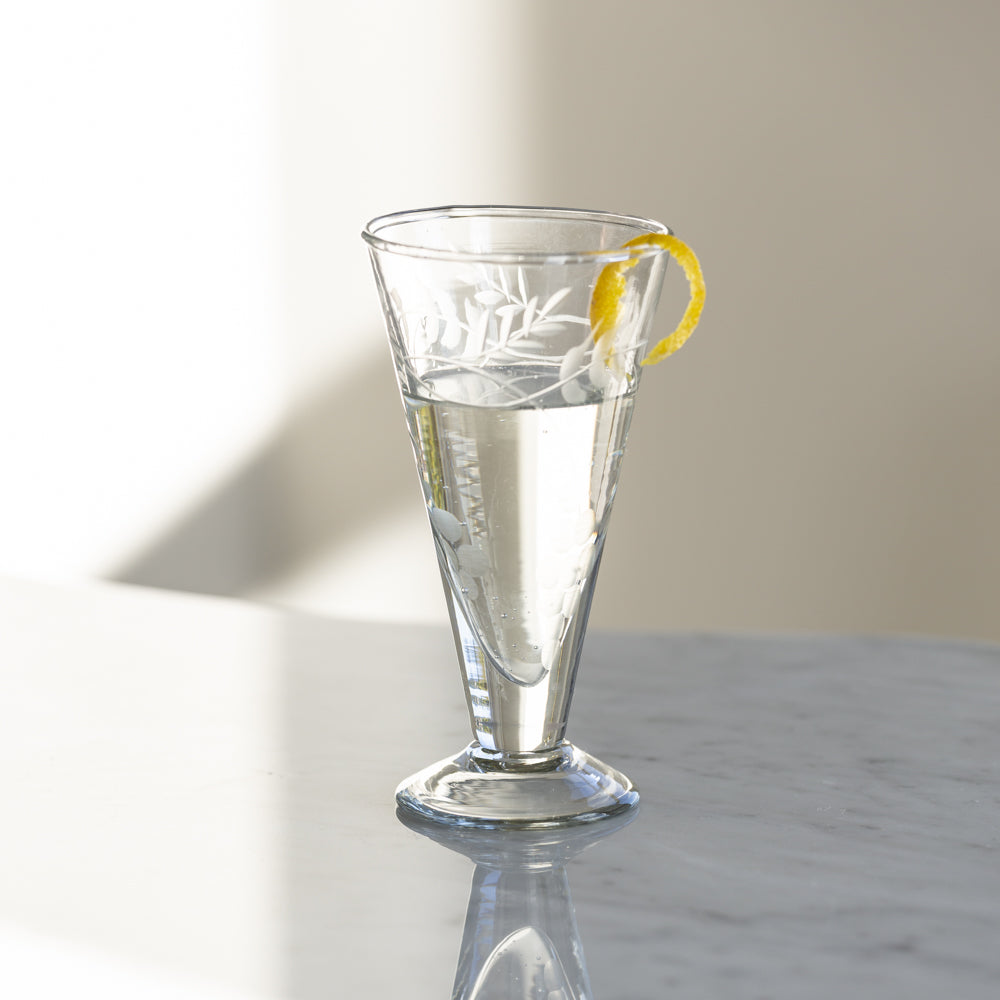 Prosecco Glass Rambling Vine Etched