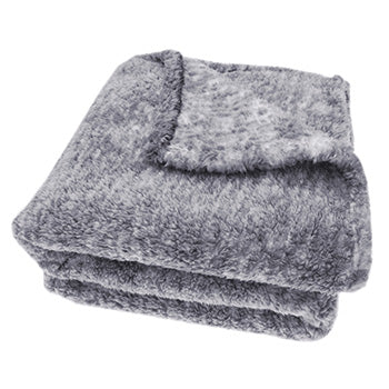 Cosy Cloud Throw