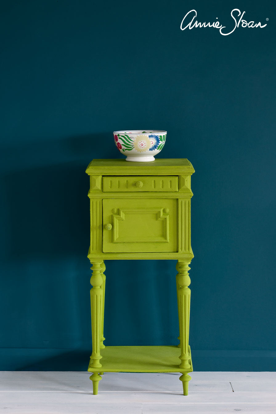 Firle-side-table,-Wall-Paint-in-Aubusson-Blue,-Piano-in-Provence-curtain,-Ticking-in-Graphite-lampshade,-72dpi-image-1