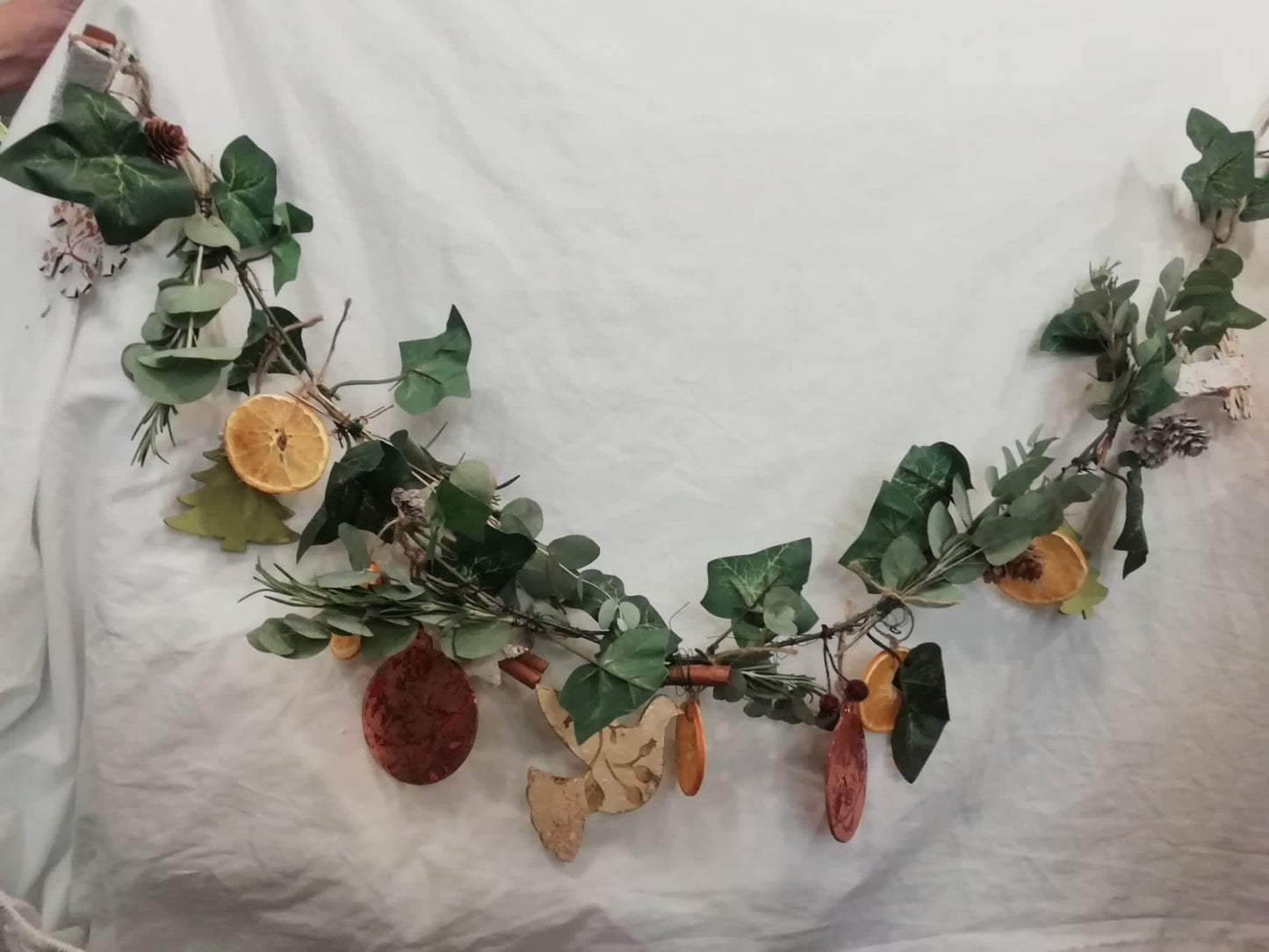 Full garland