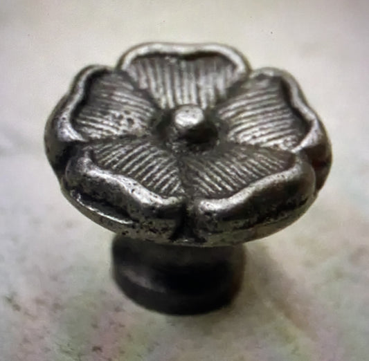 Rose Knob 30mm Cast Antique Iron